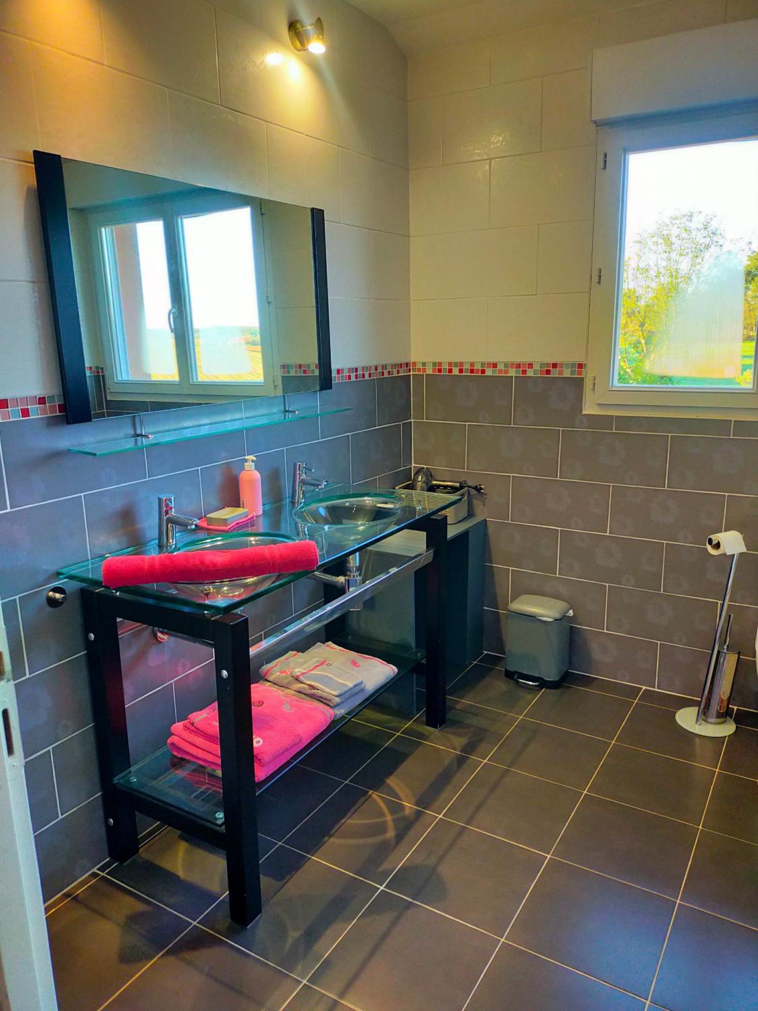 Chambre D'Hotes Du Bois Joli Mesnard-la-Barotière Eksteriør billede
