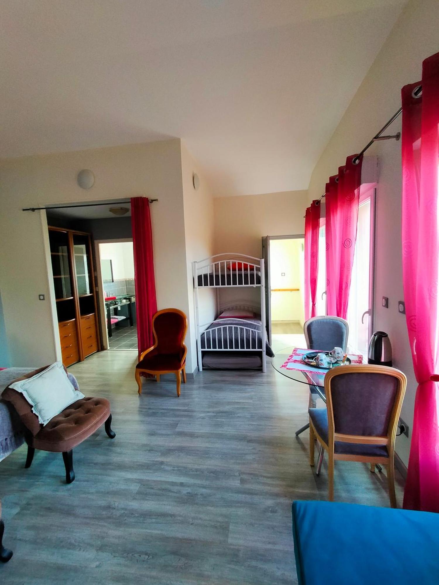 Chambre D'Hotes Du Bois Joli Mesnard-la-Barotière Eksteriør billede